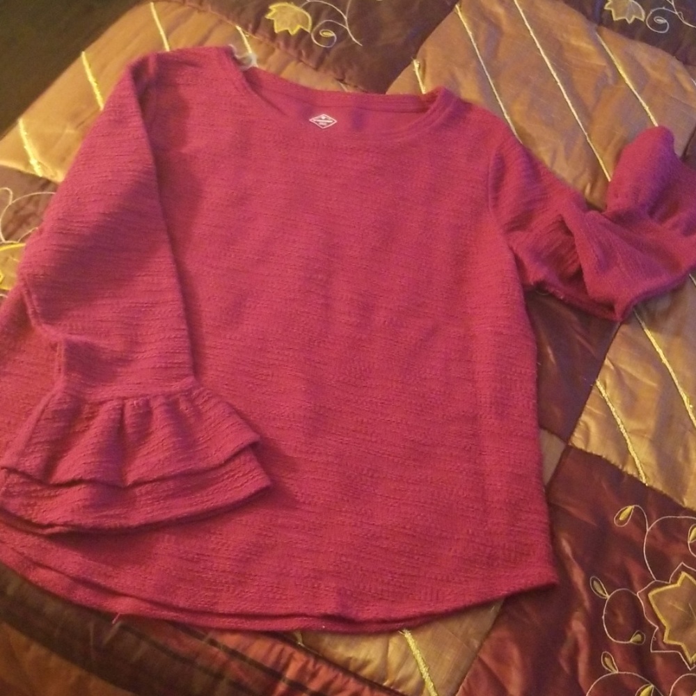 Long sleeve sweater